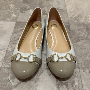 C Wonder flats size 9M